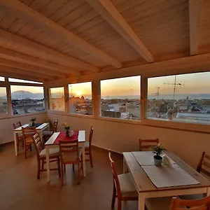  Bed & Breakfast La Balestra